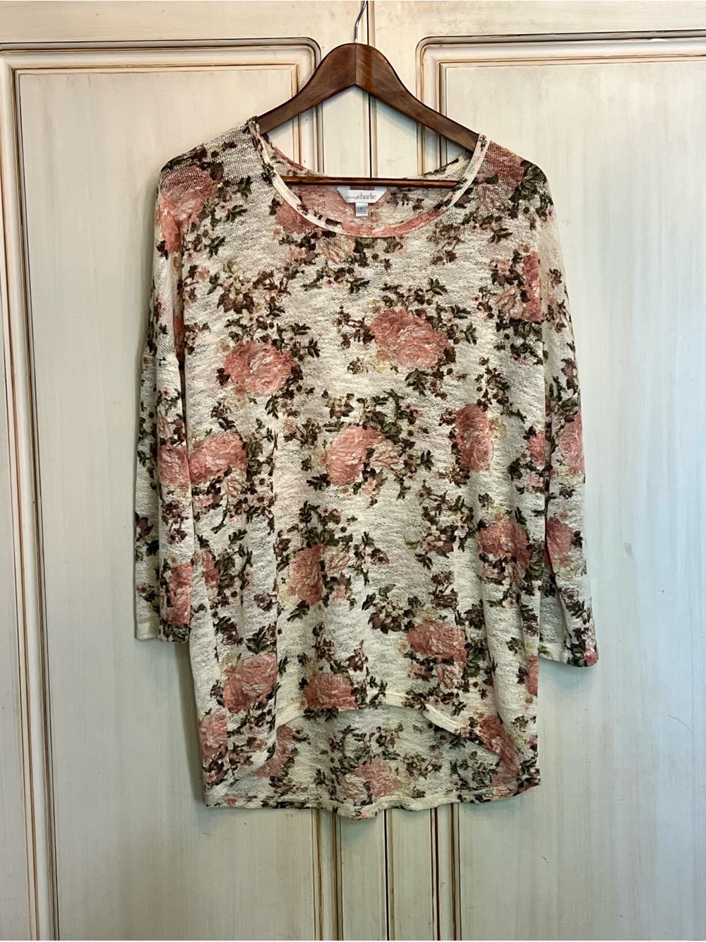 Charming Charlie Womens Large Floral Top Lightweight Knit Semi Sheer High-Low L